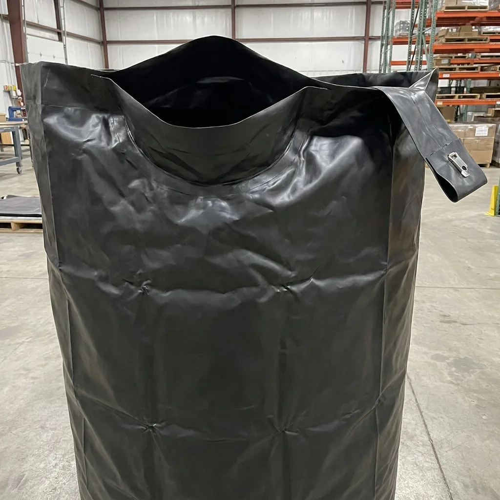Black conductive liner fitted inside a bulk bag